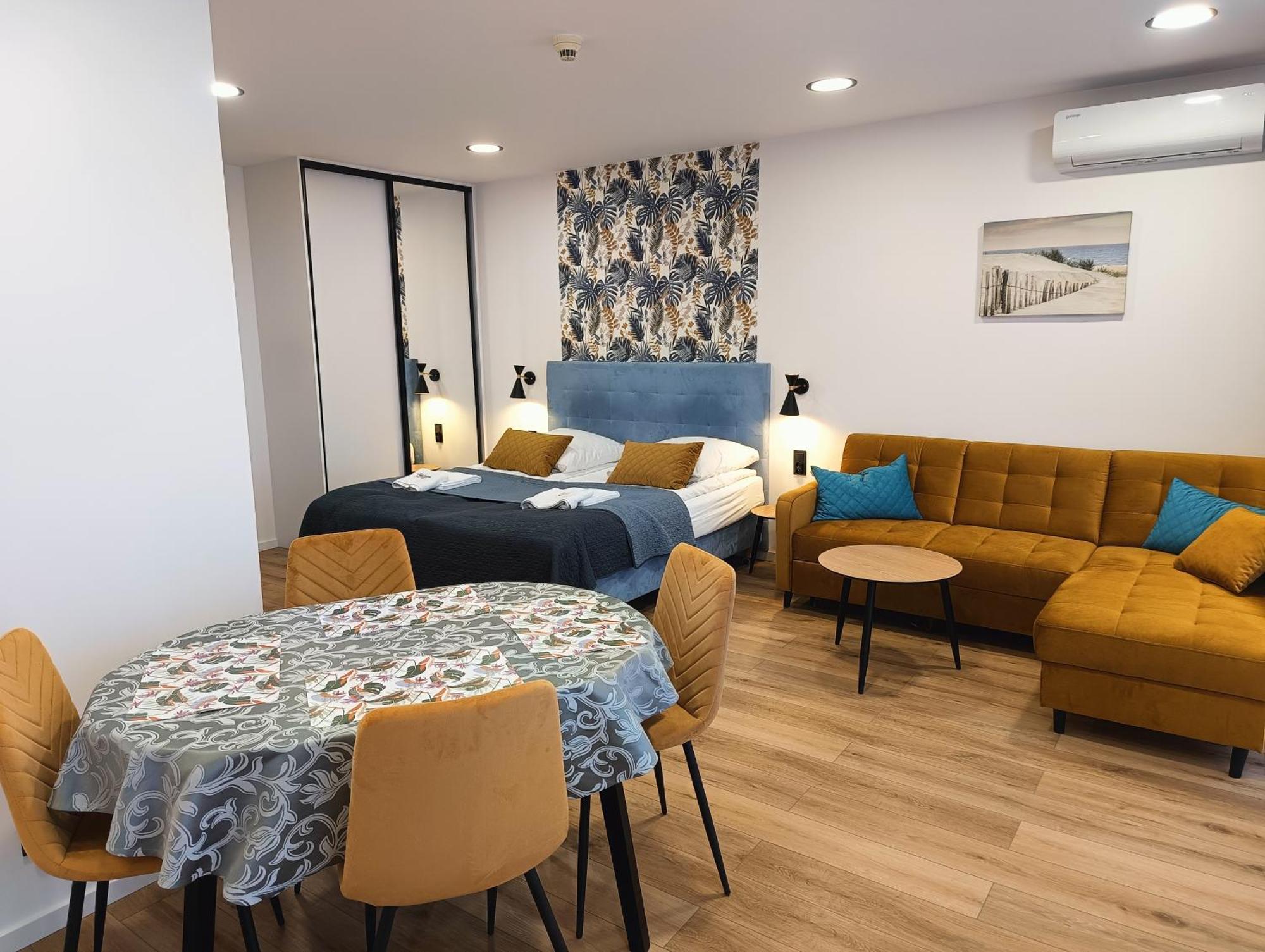 Apartamentyprzymorzu Reymonta Apartment *
